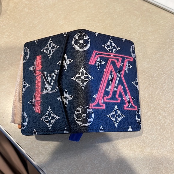 Louis Vuitton Upside Down pocket organizer - Picture 3 of 6